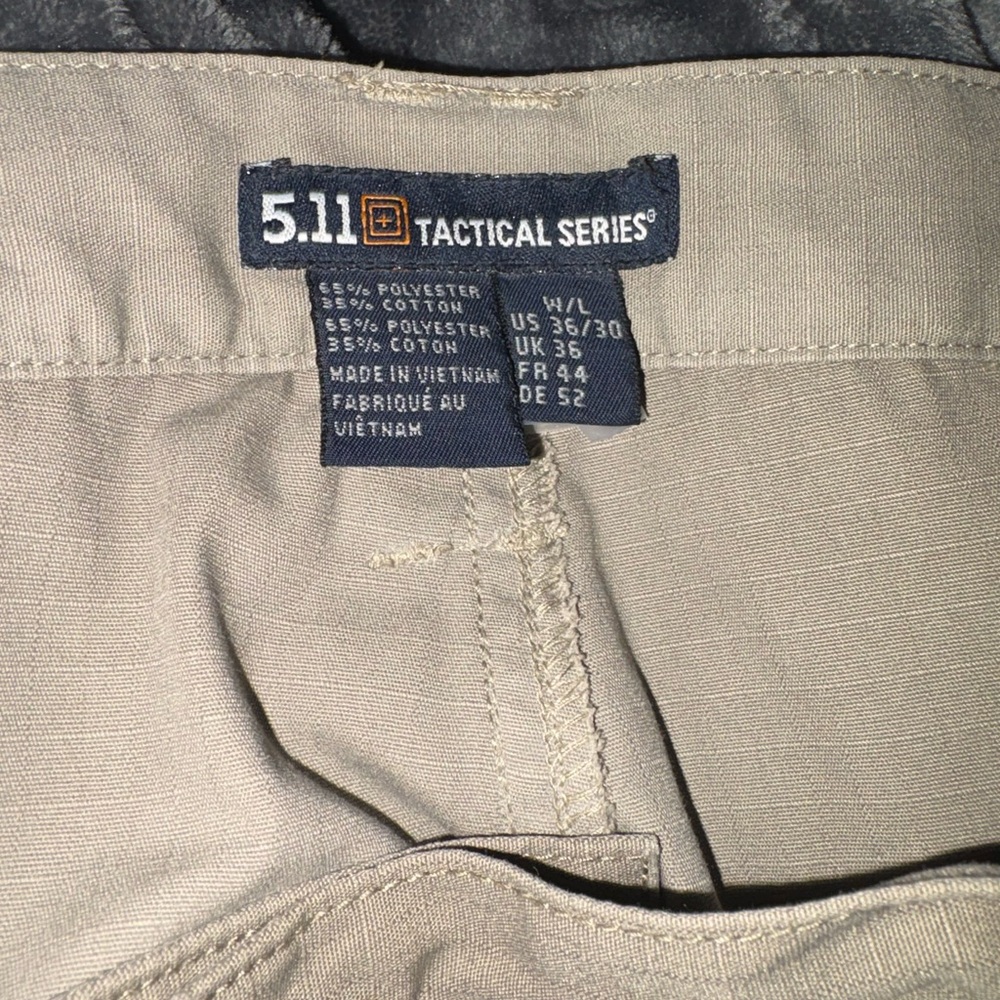 5.11 Tactical Men's Beige Cargo Pants - Picture 2 of 2